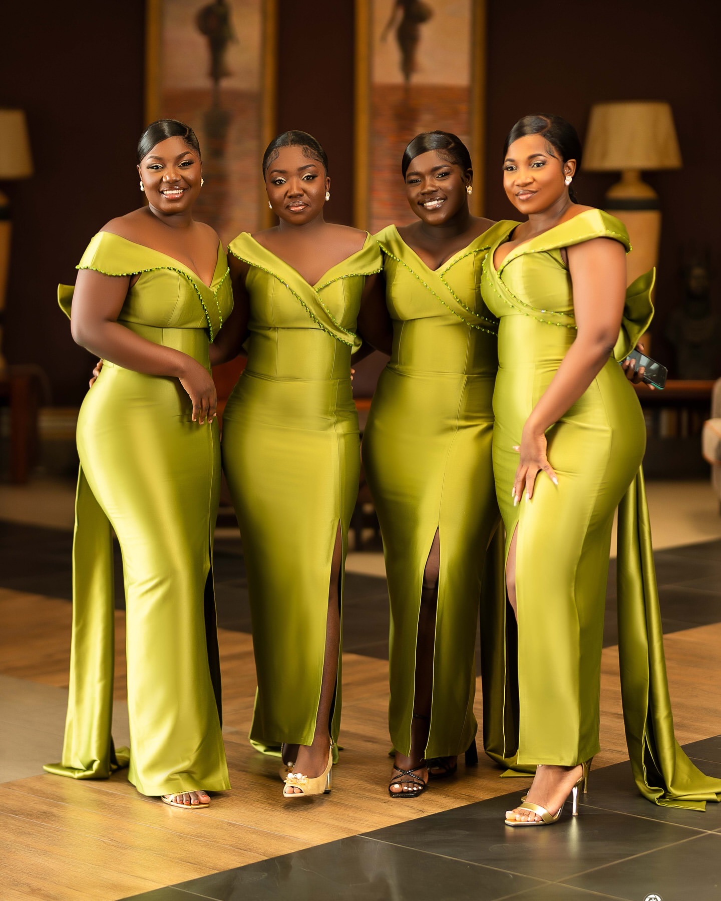 2024 Green Sheath Bridesmaid Dress Beaded Floor Length Brithday Evening Formal Party Prom Gowns Dresses ZJ066