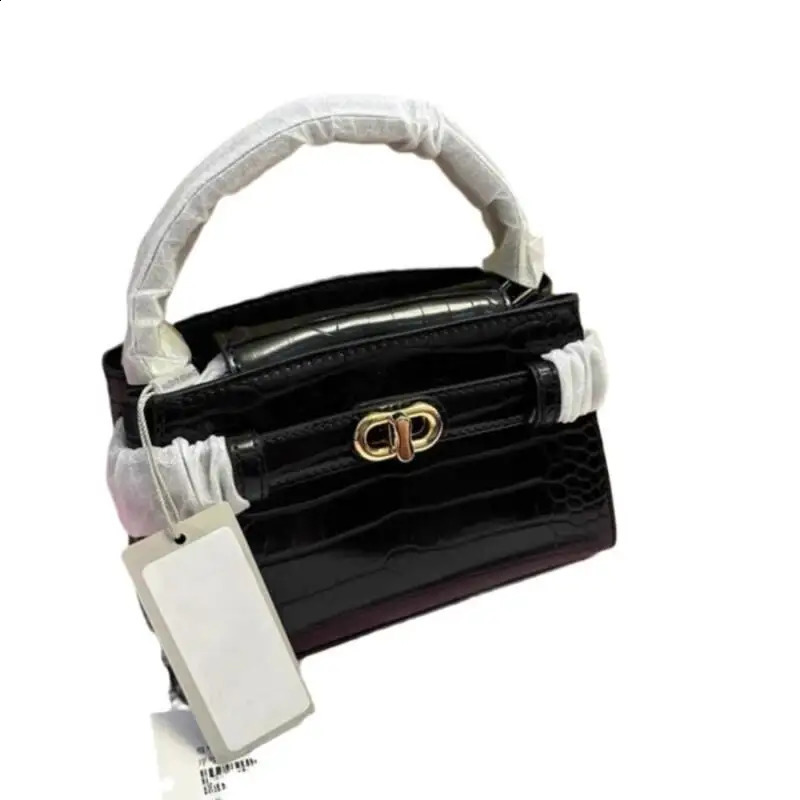 Fashion womens handbag commuting PU leather top casual shoulder bag retro black cross body item 240817