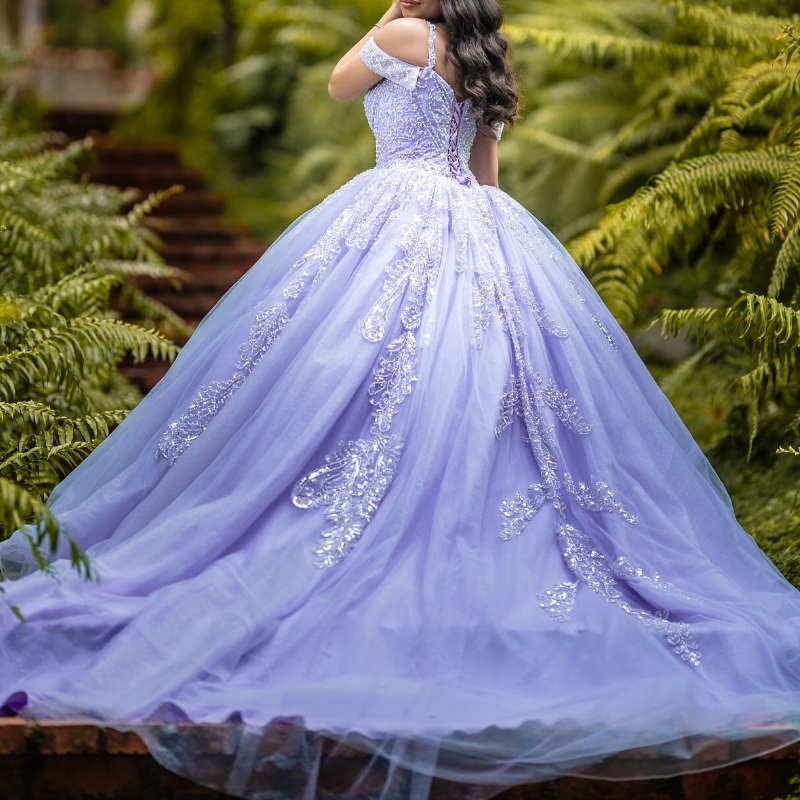 Lavender Princess Quinceanera Dresses Gillter Crystal Applique Lace Beads Tull Corset Lace-up vestidos de 15 anos Prom Sweet 16
