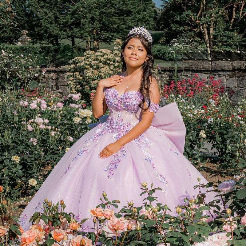 Lavender Princess Quinceanera Ball Gown Charming Classic Applique Lace Beads Tull Sequin Sweet 16 Dress vestidos 15 anos