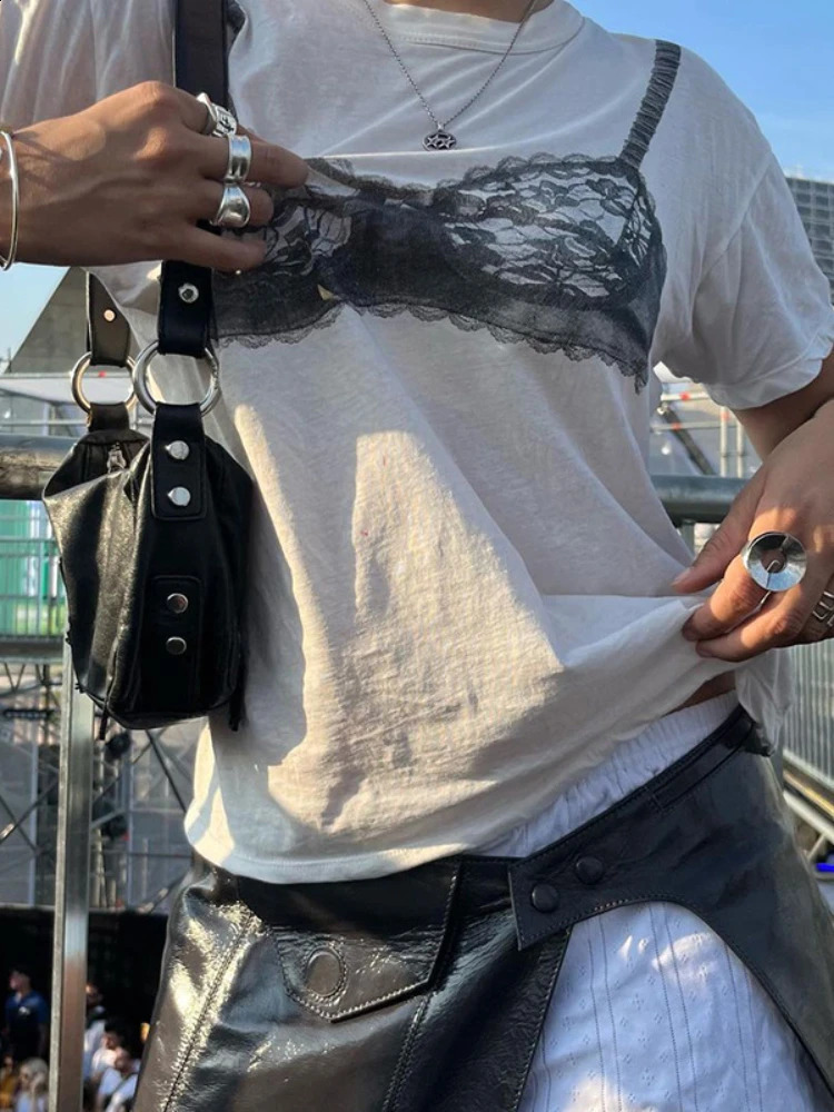 Black Lace Bra Print White Graphic T-Shirt Fashion Woman Blouse Tees O Neck Short Sleeve Casual Street Sweats Tops 240801