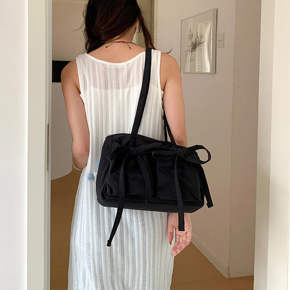 Fashion Shoulder Bag for Women Casual Tote Handbag with Bow Korean Top Handle Purse Nylon Underarm Bags Girls Female Clutch 240731