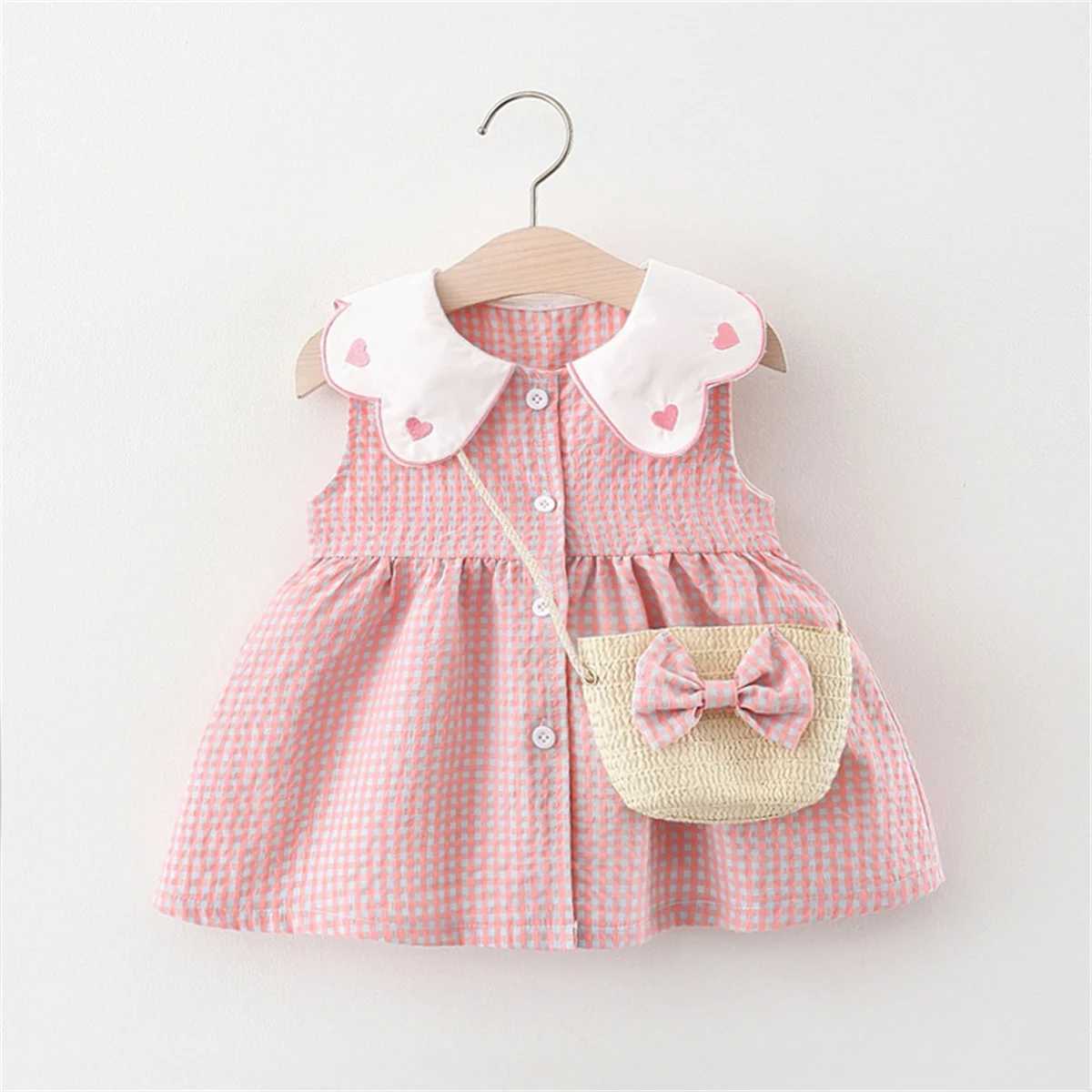 Summer Newborn 2-Piece Girl Infant Cotton Dress And Backpack Baby Embroidered Flip Collar Checkered Sleeveless Beach Dress X2502201