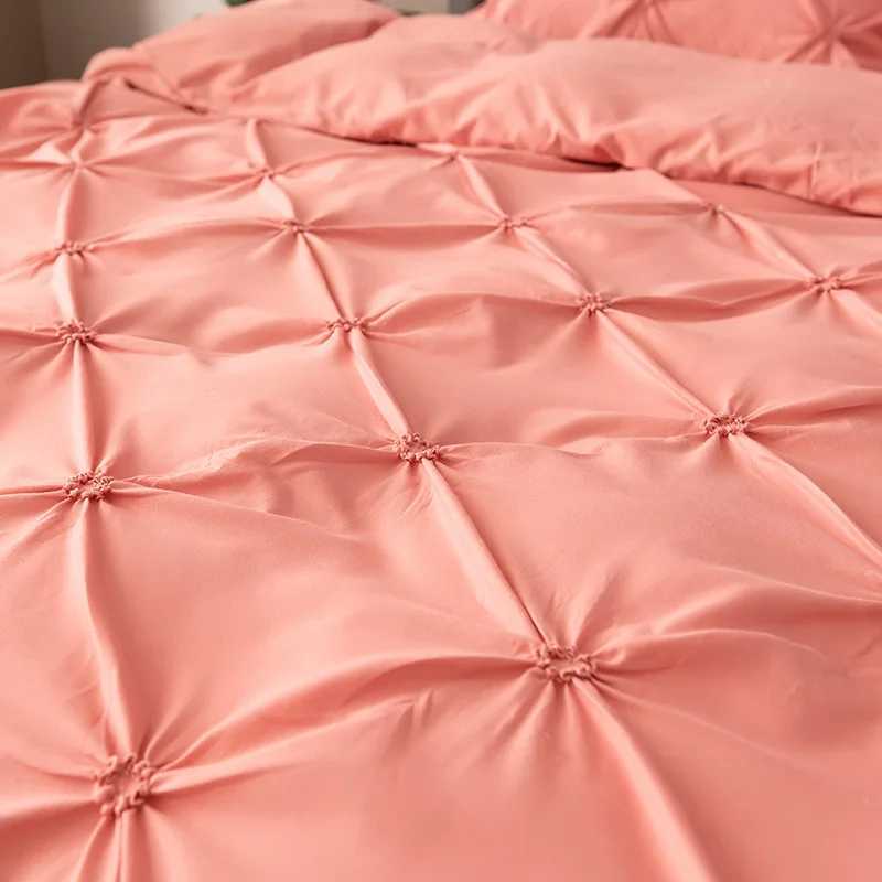 High quality 3D spliced pleated duvet cover set 220x240 solid color single and double-layer duvet cover W240801