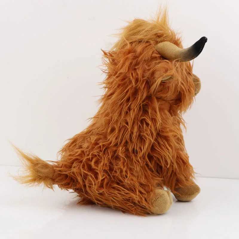 25cm Simulation Highland Cow Plush Animal Doll Soft Stuffed Highland Cow Plush Toy Kawaii Kids Baby Gift Toy Home Room Decor Y240731