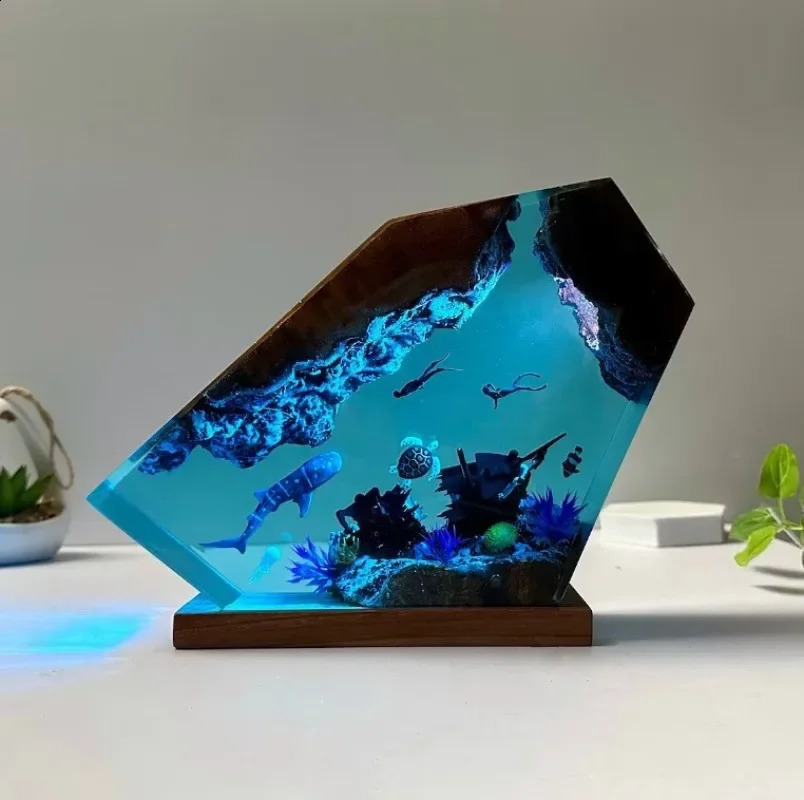 Ocean World Organic Resin Desk Lamp Decorative Lamp Shark Wreck Theme Night Light charging Creative Night Light 240731