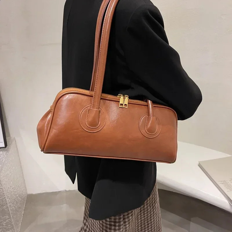 High Quality Womens Bag Youth Fashion Versatile Casual Shoulder Selling Business Party Handbag Bolsa 241227