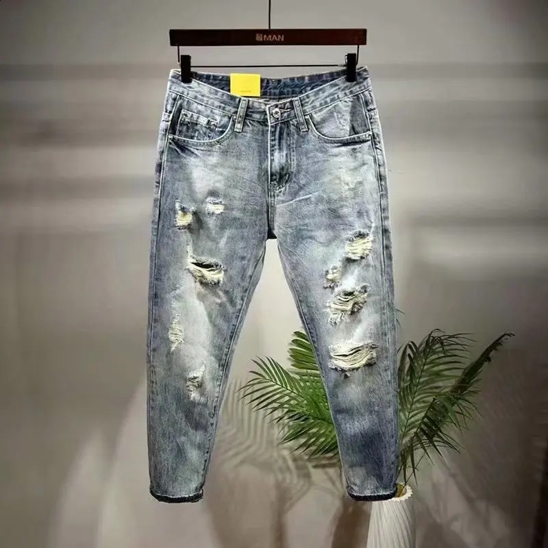 Mens Cowboy Pants with Print Ripped Broken Holes Graphic Trousers Aesthetic Tapered Harajuku Classic Buggy Xs Jeans for Men 240801