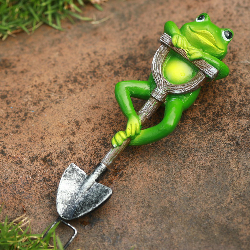New creative frog rabbit turtle gnome shovel outdoor garden craft decorations ornaments