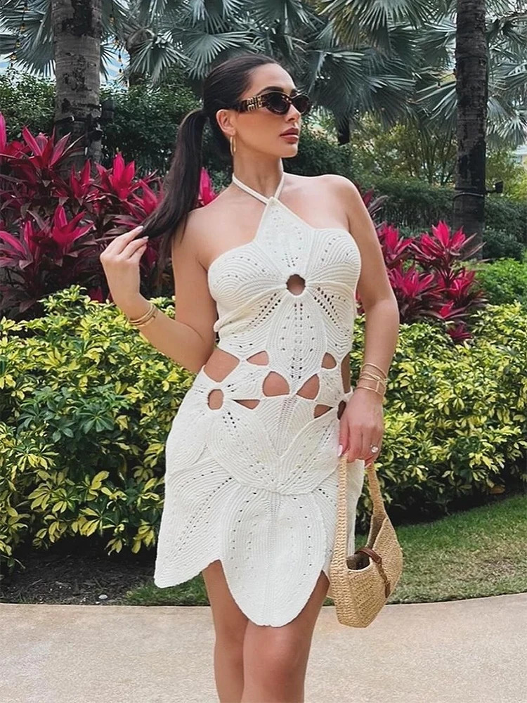 Sexy Knitted Backless Mini Dress Womens Hollow Strap Irregular Flower Beach Dress 2024 Womens Party Ultra Thin Tank Top 240729
