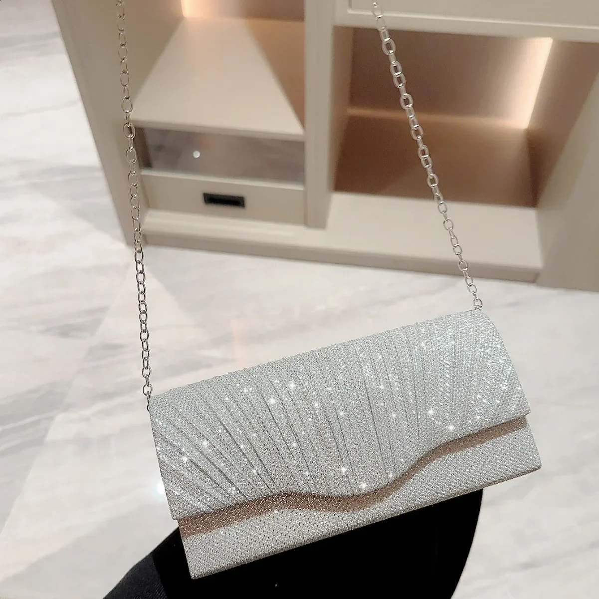 Ladies Glitter Silver Clutch Bag Envelope Evening Fashion Elegant Long Purse Women Chain Shoulder Bags Wedding Party Handbag 240731