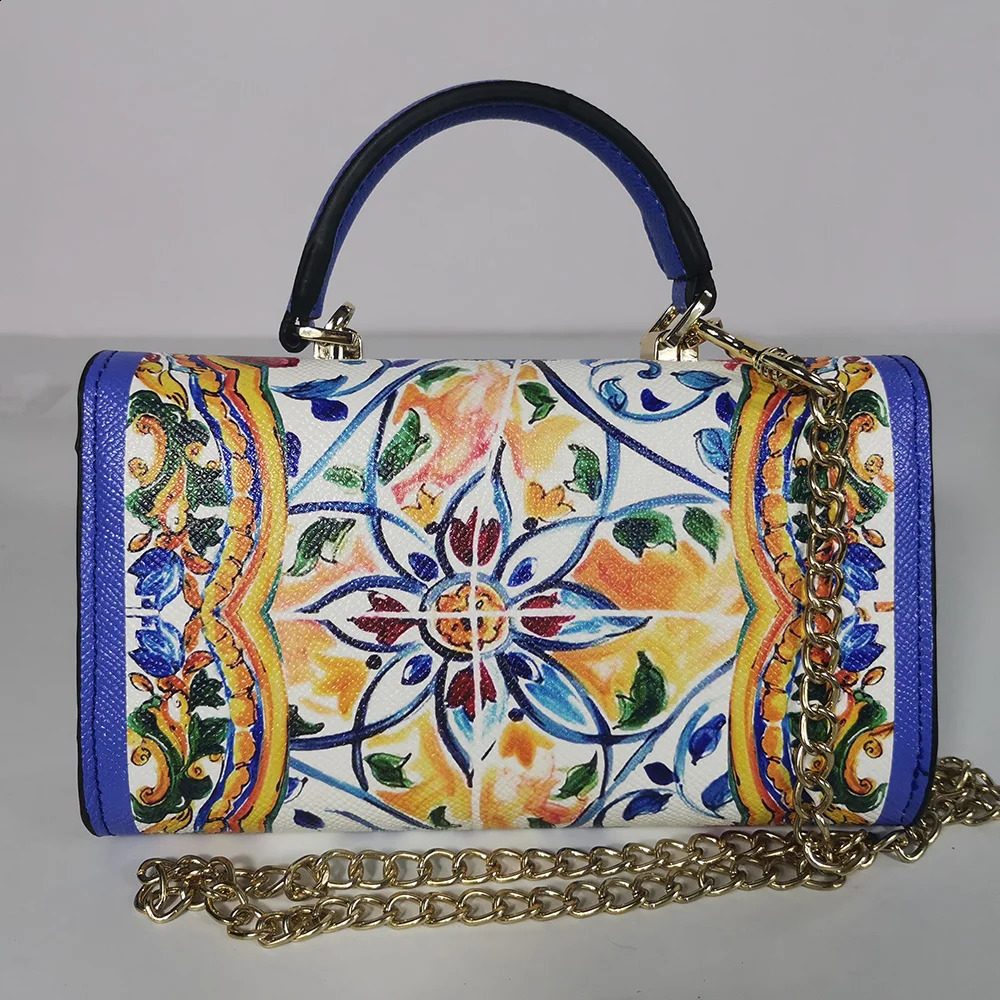 Handbags phone square portable messenger bags mini dias 240731 8b1c