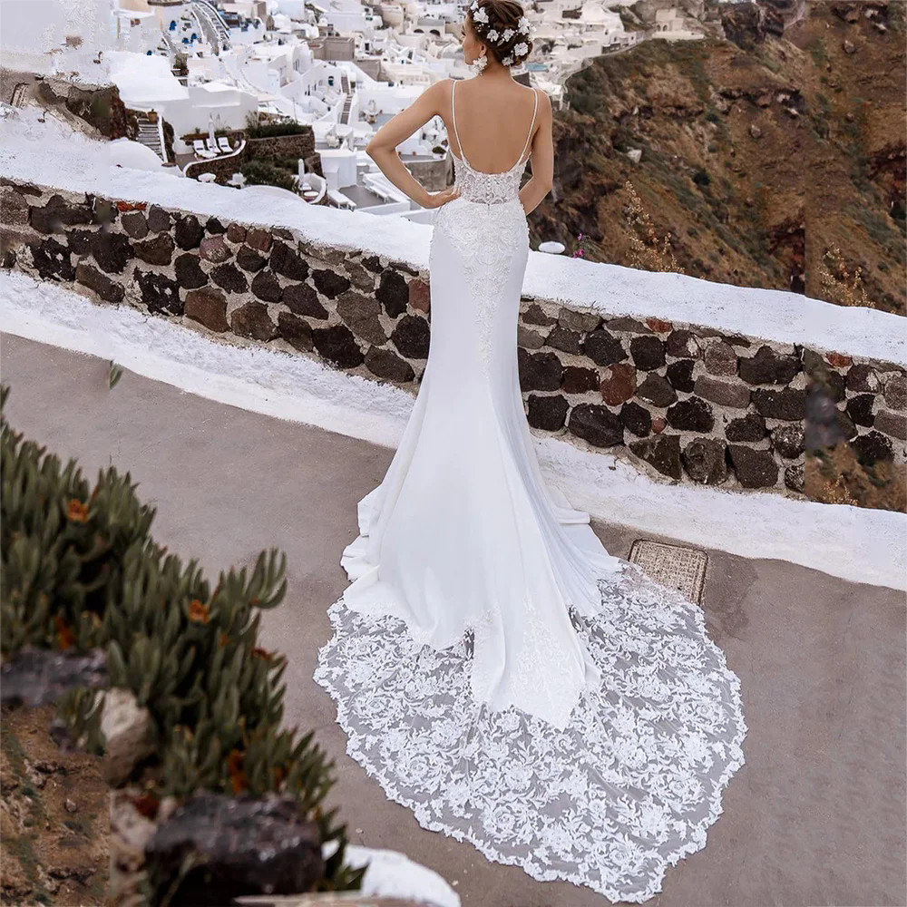 Modern V-Neck Mermaid Wedding Dress Spaghetti Straps Lace Appliques Backless Illusion Bridal Gown Vestidos De Novia