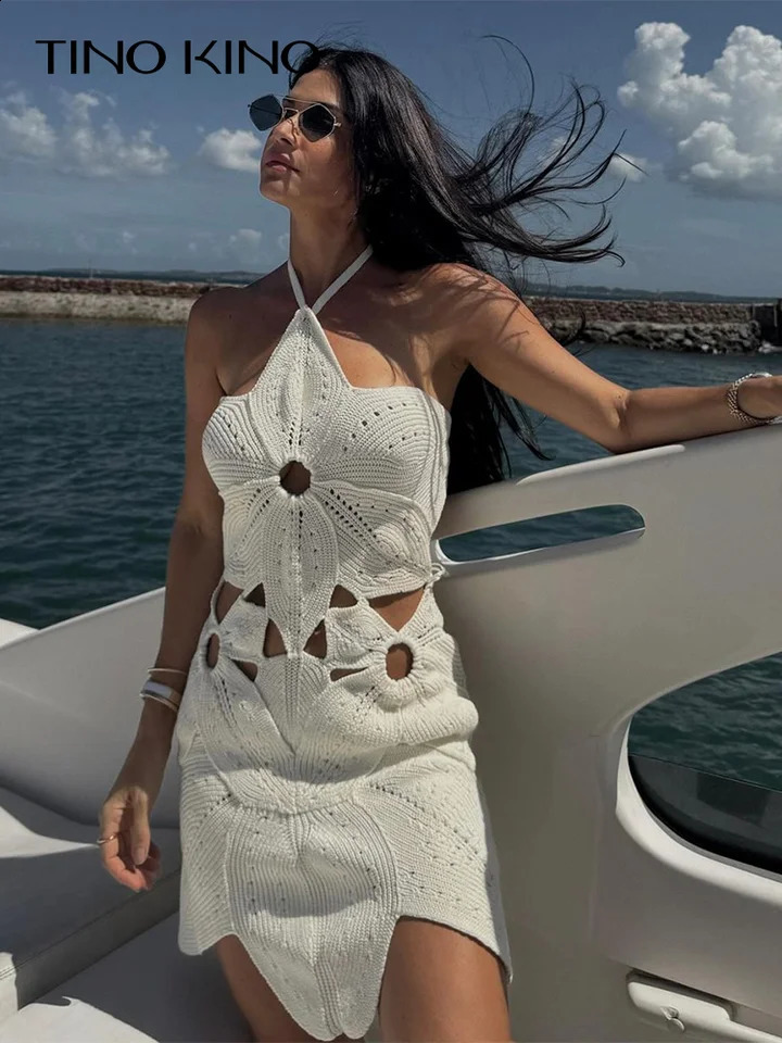 Sexy Knitted Backless Mini Dress Womens Hollow Strap Irregular Flower Beach Dress 2024 Womens Party Ultra Thin Tank Top 240729