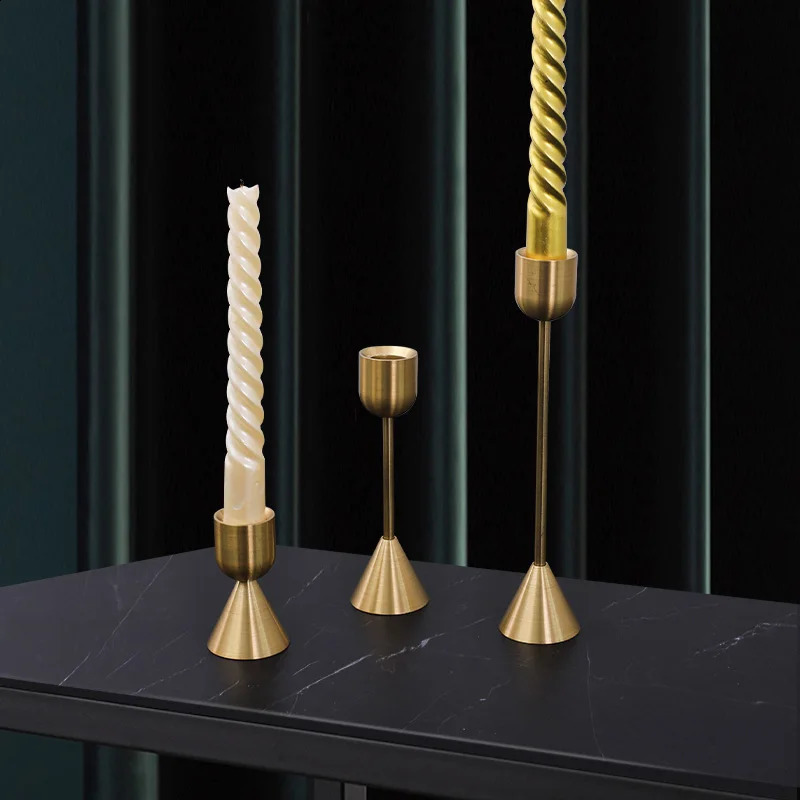 3Pcs/Set Chinese Style Metal Candle Holders Simple Golden Wedding Decoration Bar Party Living Room Decor Home Decor Candlestick 240801