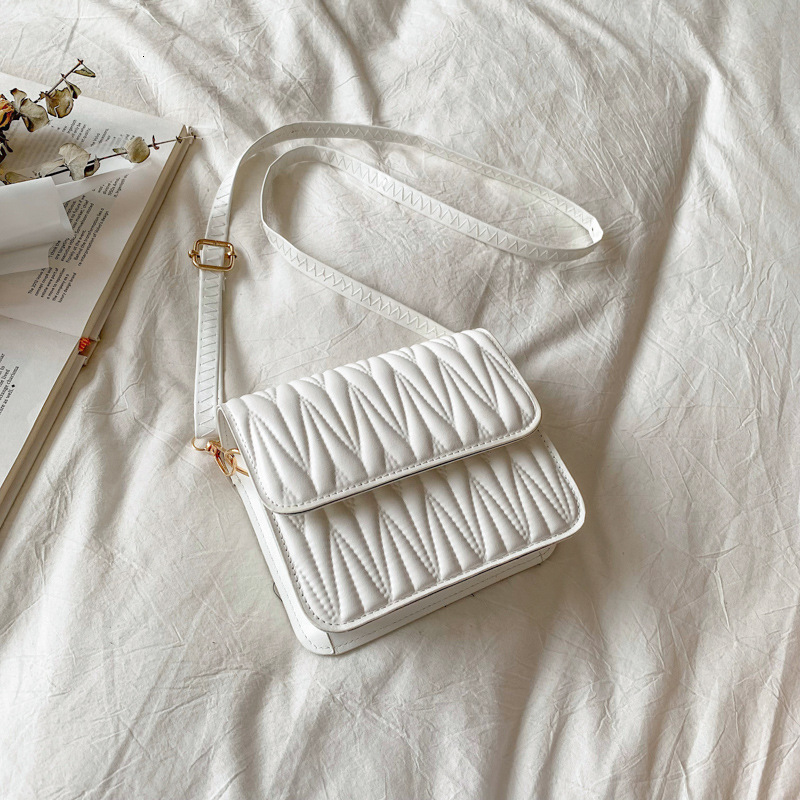 Texture small square women's 2024 spring/summer new Korean version fashion simple diamond grid versatile shoulder crossbody bag h82#25 ddmy 0201