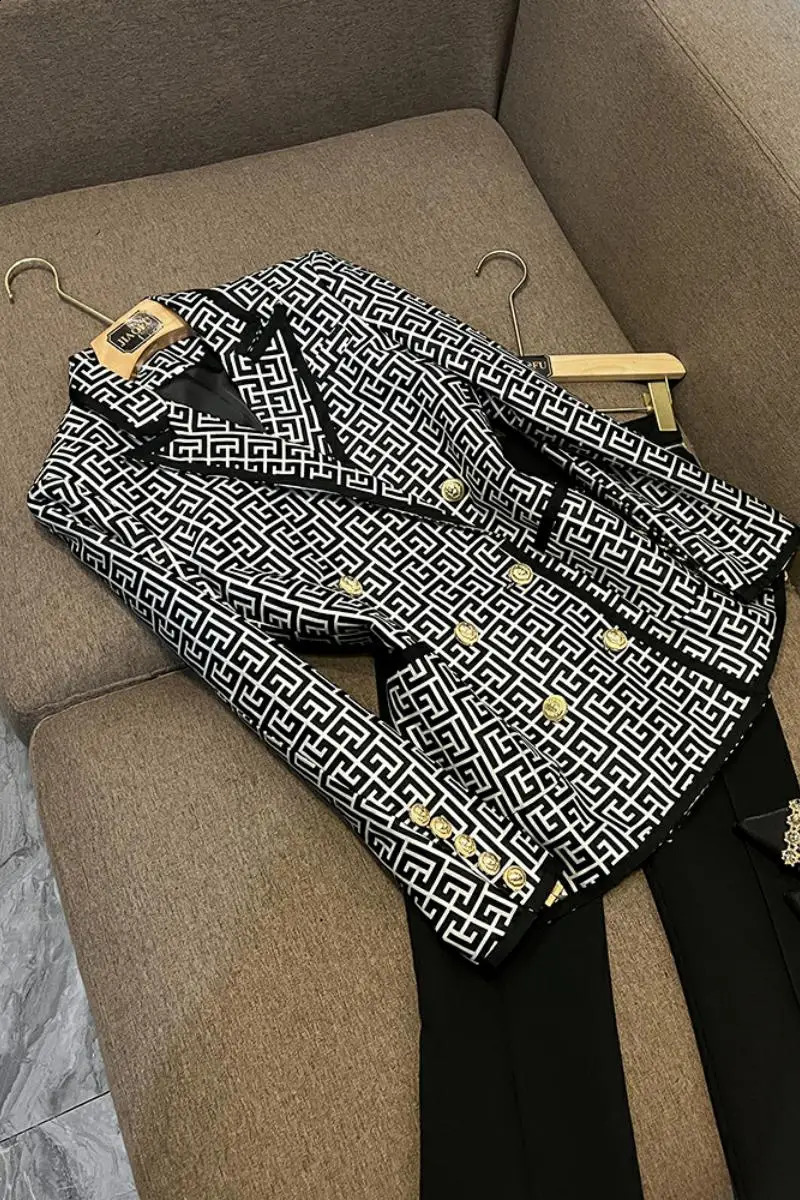 Stylish Western Style Ribbon Edge Classical Black White Geometric Pattern Jacquard Doublebreasted Women Blazer 240801
