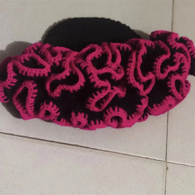 Handmade Knit Bucket Hat for Woman Weaving Floppy Ruffled Brim Bucket Hat Adult Teens Winter Cycling Fisherman Hat 240723