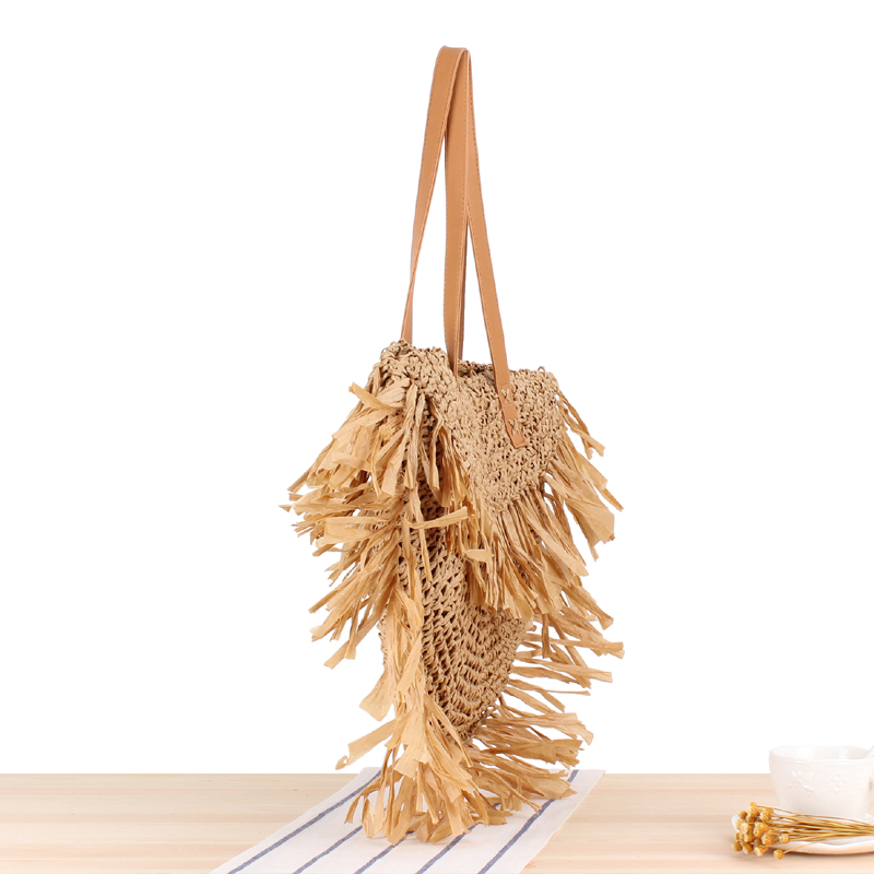 New semi-circular tassel shoulder straw bag spike paper woven bag beach fashion handbag