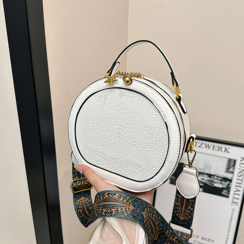 2024 early spring new round cake bag, Chinese style carved and pressed pattern fashionable handbag, single shoulder crossbody bag H82#31 kukumalu
