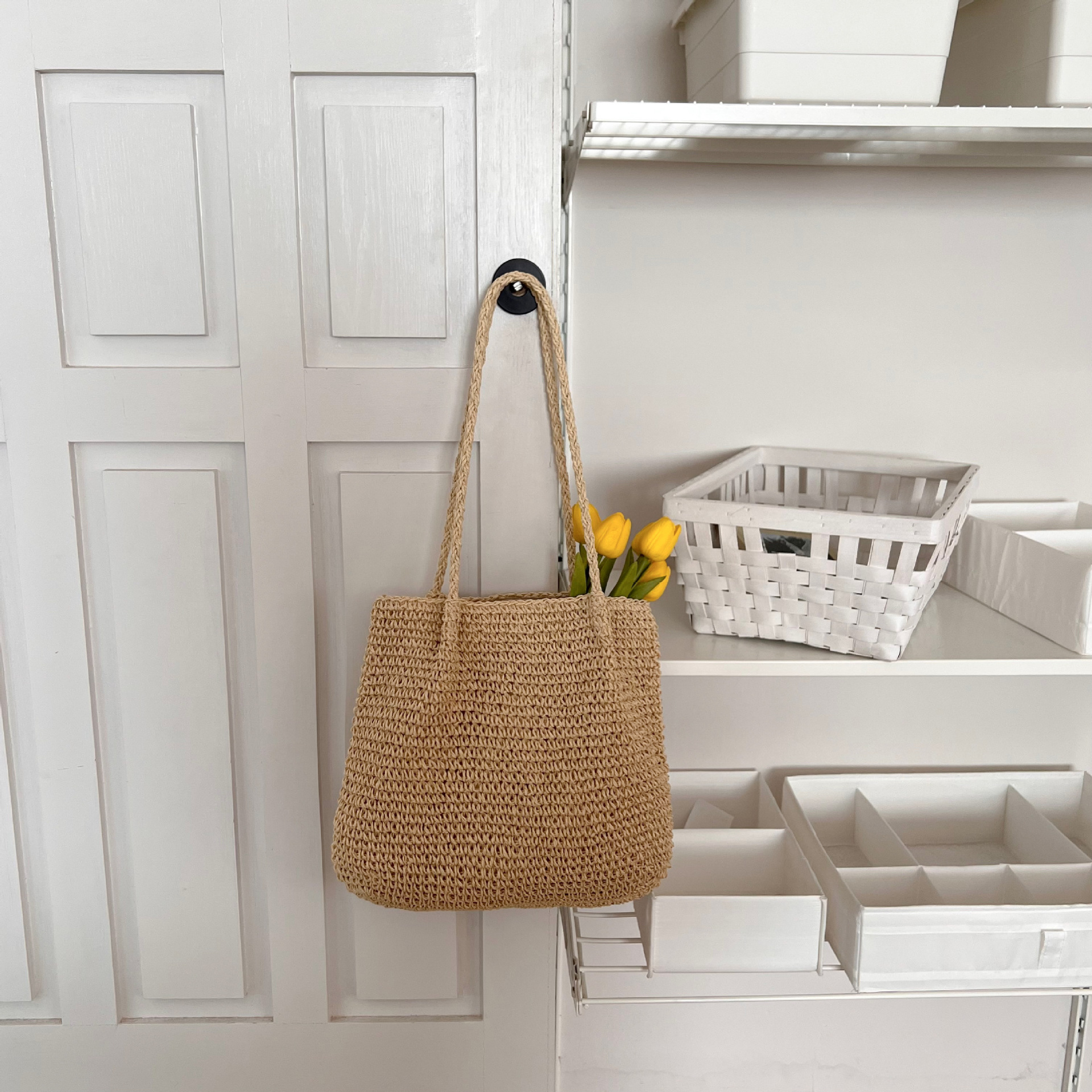 Single shoulder large capacity bag hand-held simple leisure woven bag beach vacation bag rattan woven bag women's bag