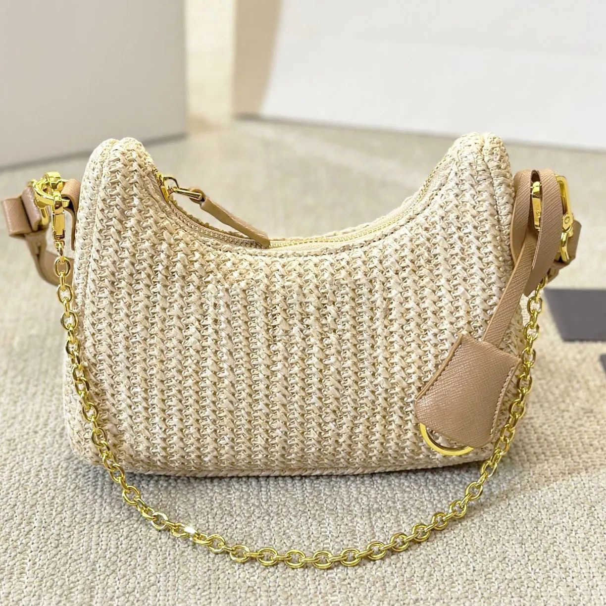 Totes straw beach bag Nylon shoulder bags Hobos Handbags Chain Purses Designer Crossbody Baguettes Lady Small Totes.