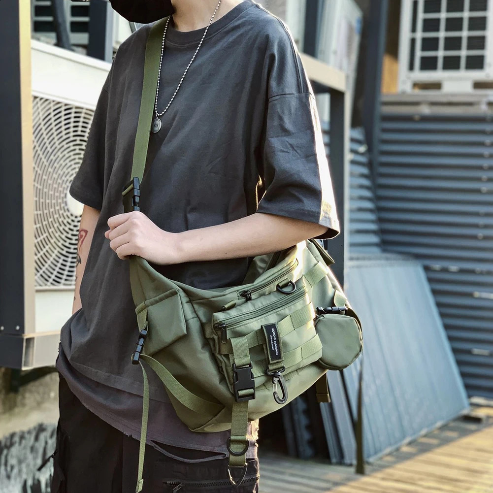 Shoulder Gothic Black Crossbody Messenger Tote Bags For Men Womens Shopper Nylon Hip Hop Techwear Satchel Waist Goth Postman 240802ZYl