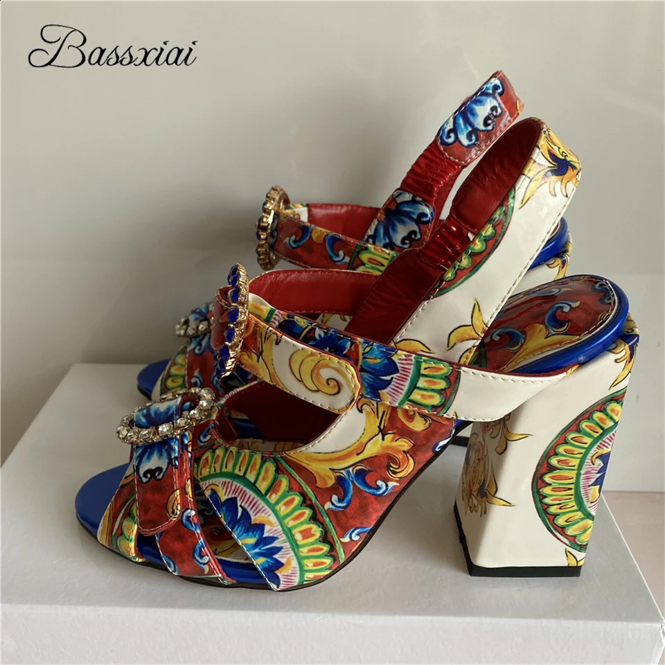 Exotic printed flower patent leather sandals for women thick high heels open toe crystal rhinestone buckle summer shoes 240731