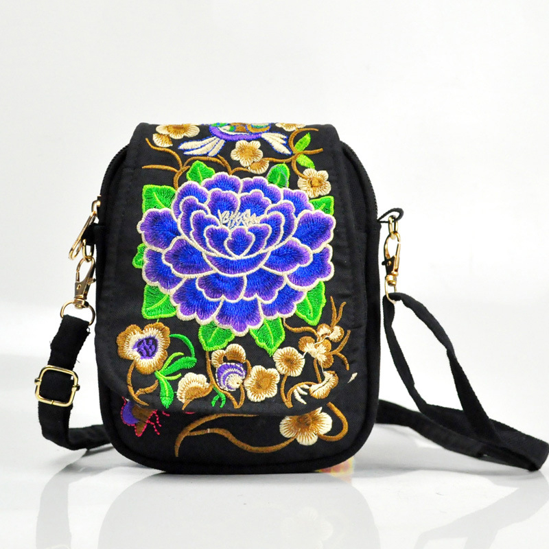 Women Shoulder Bag Travel Pouch Vintage Floral Embroidered Crossbody Zip Bag Embroidered Mobile Phone Bag