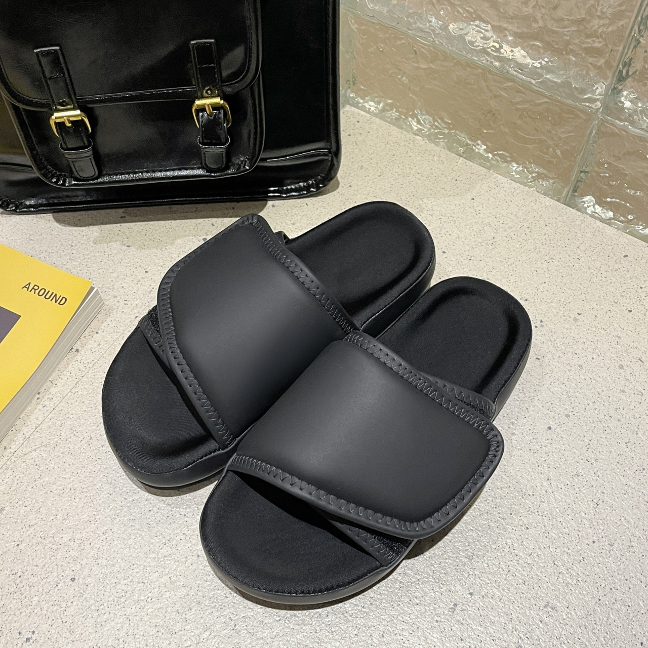 Minimalist Fashion Single Band Slide Sandals Solid Color Women Slippers 2024 Summer New Outdoor Sandy Beach Open Toe Flat Shoes 78a