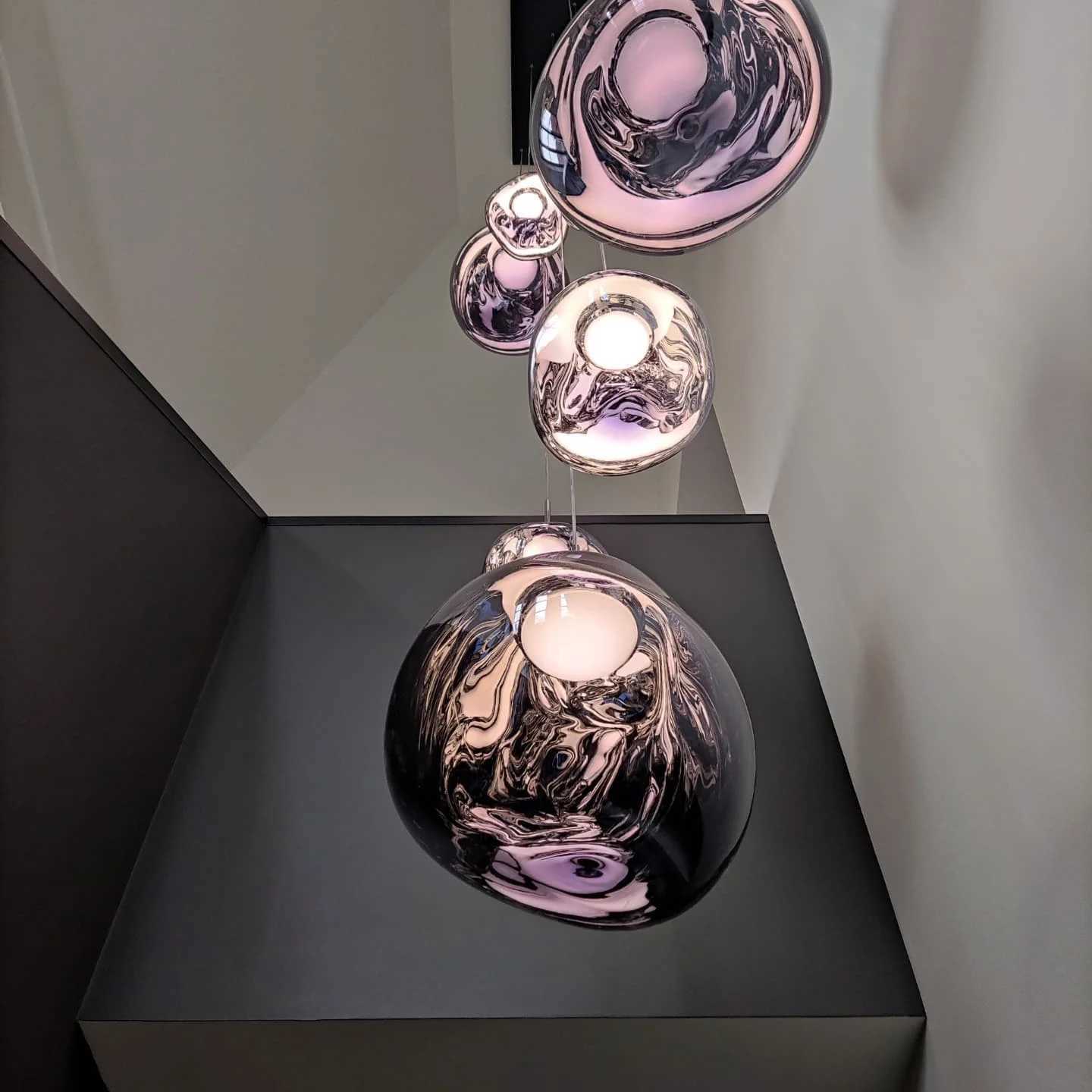 Modern Glass Pendant Light Nordic LED Lava lustre Dining Room Living Room Cabinets Home Decor Hanging Lamps Ceiling ChandelierM240731