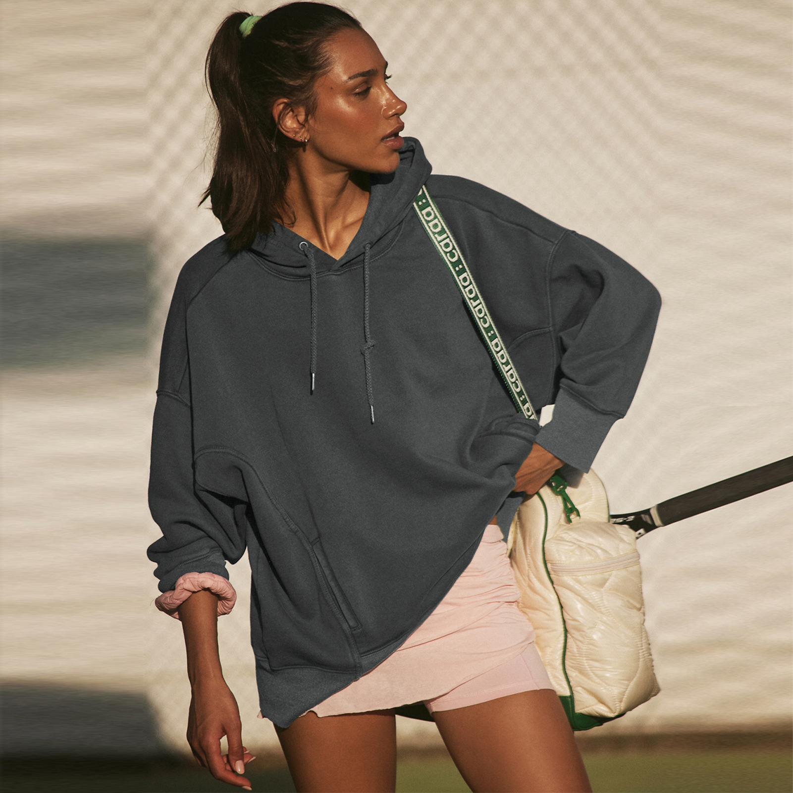 2024 New Loose Trendy Brand Pullover Long sleeved Shirt with Drawstring Hooded Hoodie Baseball Suit Women's High Grade Feeling