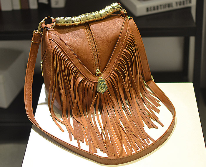 Celela 2023 Retro Fashion PU Leather Bucket Bag Large Tassel Bag Ladies Handbag Shoulder Messenger Bag Female Bag Oval Bag