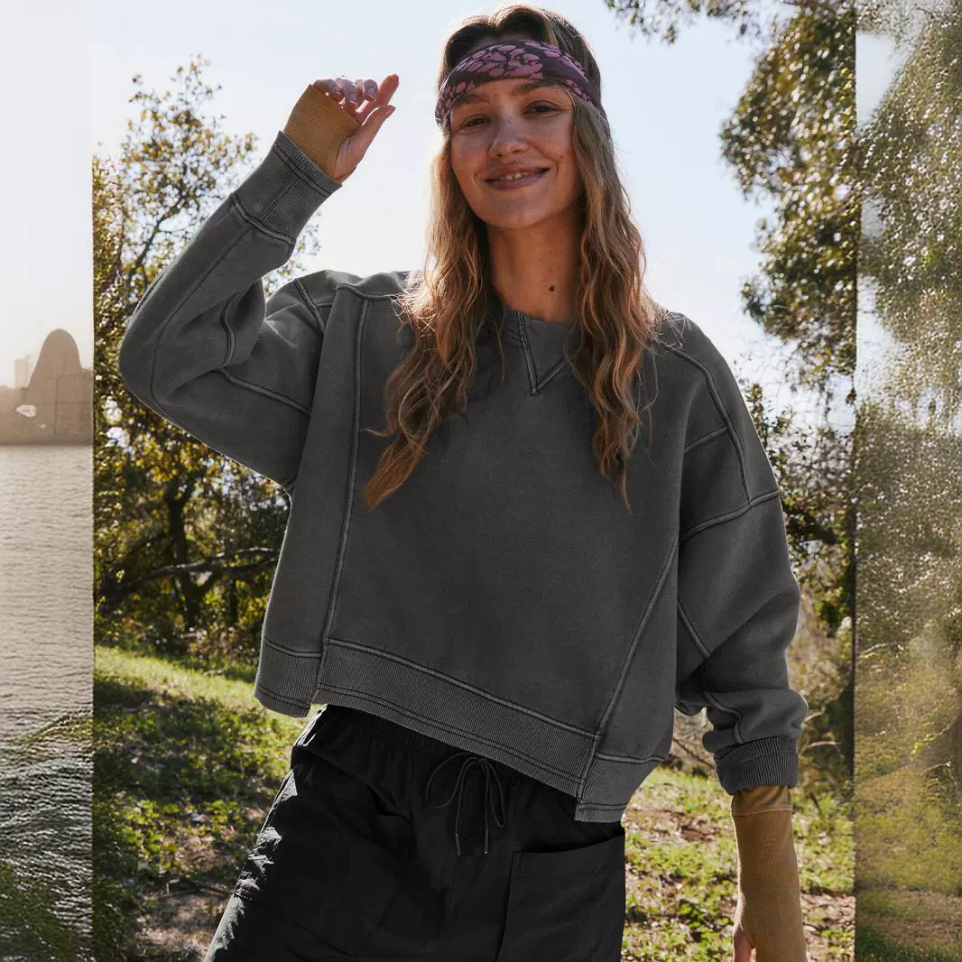 long sleeved women's spring and autumn round neck top