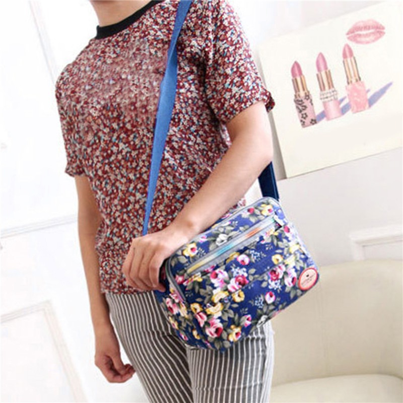 Fashion Floral Multicolor Printed Canvas Ladies Messenger Bag Trend Shoulder Bag Nylon Casual Messenger Bag Elder Gift