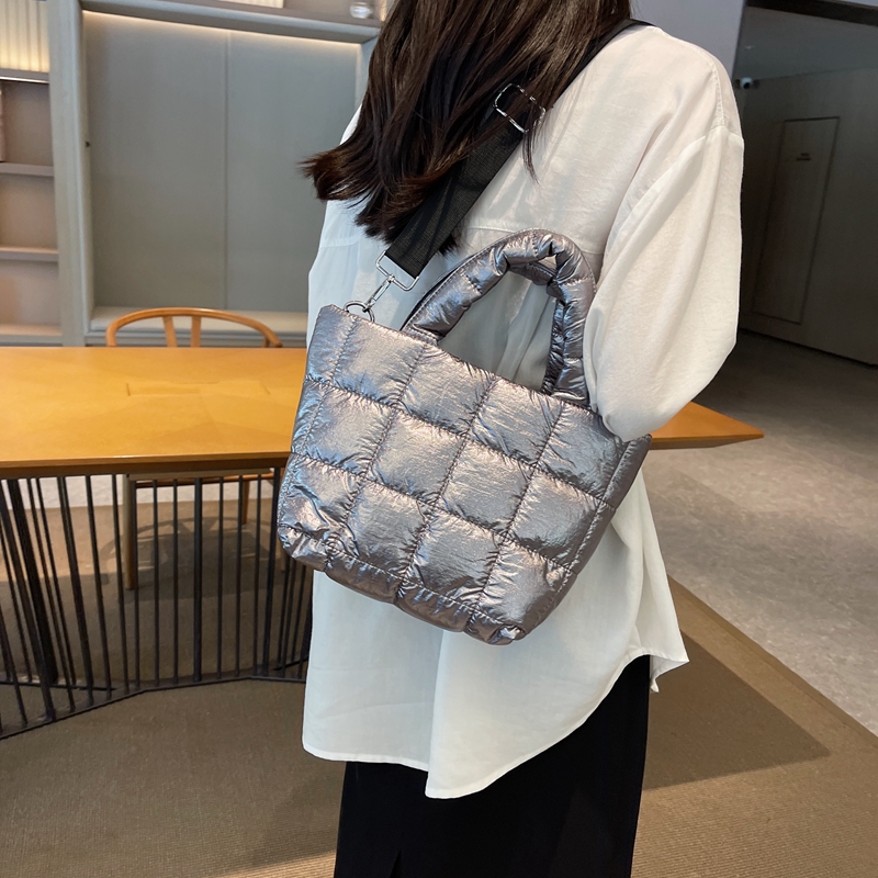 Women Fashion Quilted Down Handbags 2023 Autumn Winter New Top-handle Bags Girls Casual Tote Ladies Cotton Padded Shoulder Bag