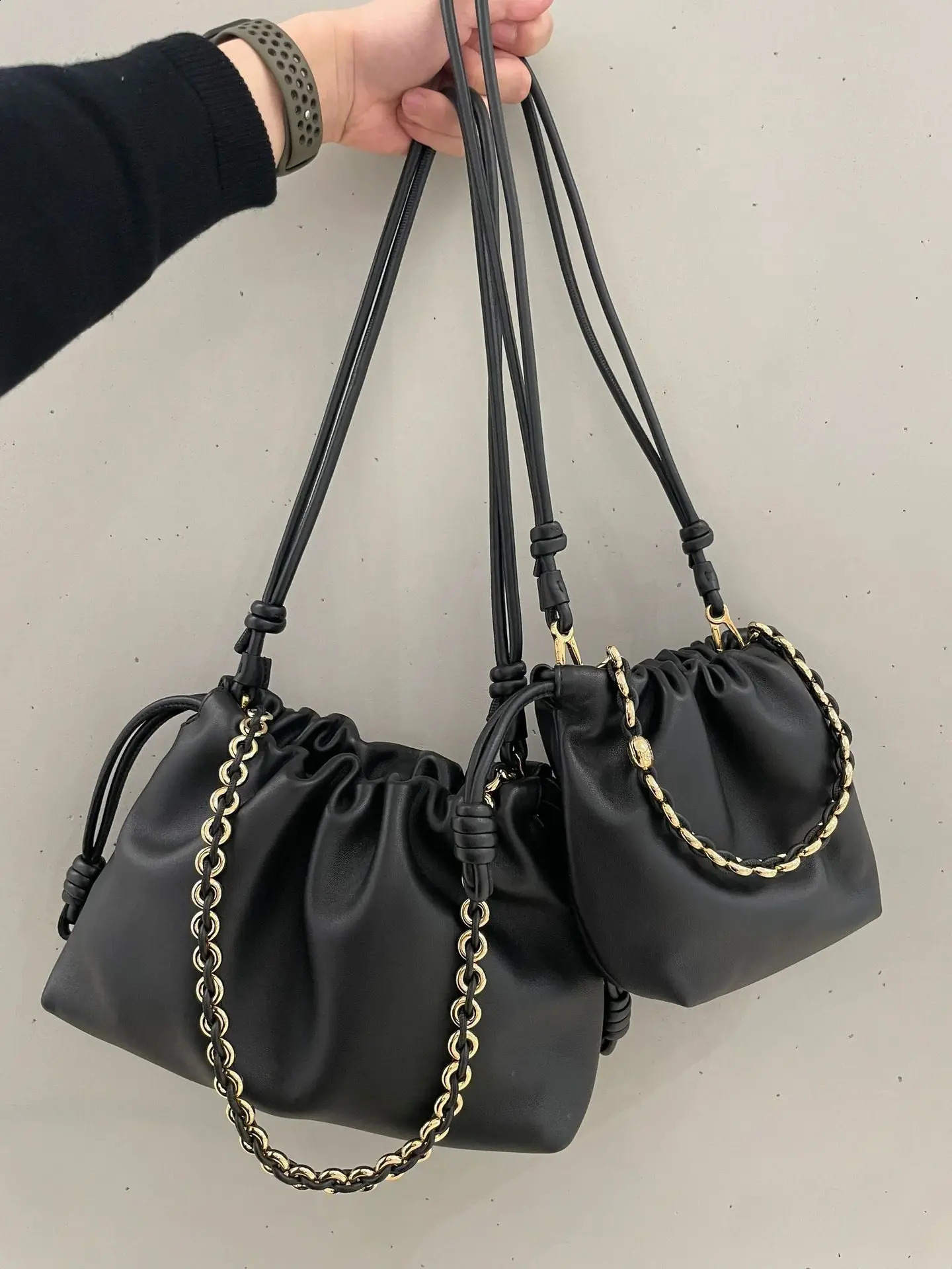 Genuine Leather Drawstring Chain Fortune Cloud Soft Fashion Single Shoulder Crossbody Bucket Bag 240802 78f7