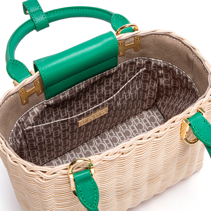 Women's Woven Handbag 2023 Summer New Handwoven Female Bag Leisure Rural Large Capacity Handbag Beach Vacation Handbag