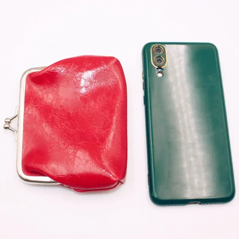 2023 New Women's Money Bag Plush/Oil Wax Leather Wallet 4-inch Buckle Mini Wallet Lipstick Storage Bag Women's Wallet