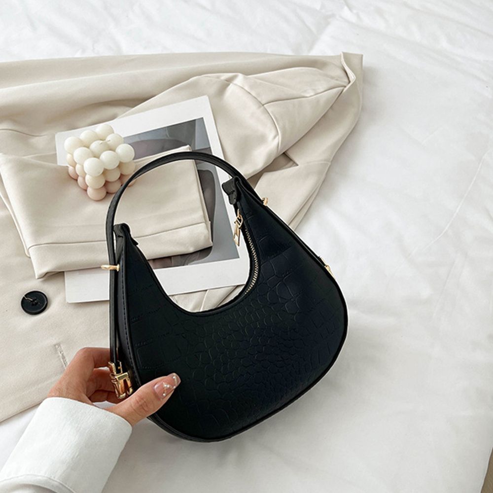 Fashion PU Leather Underarm Bags Women Clutch Handbags Single Shoulder Bag Ladies Trendy Simple Hobos Bag Female Totes