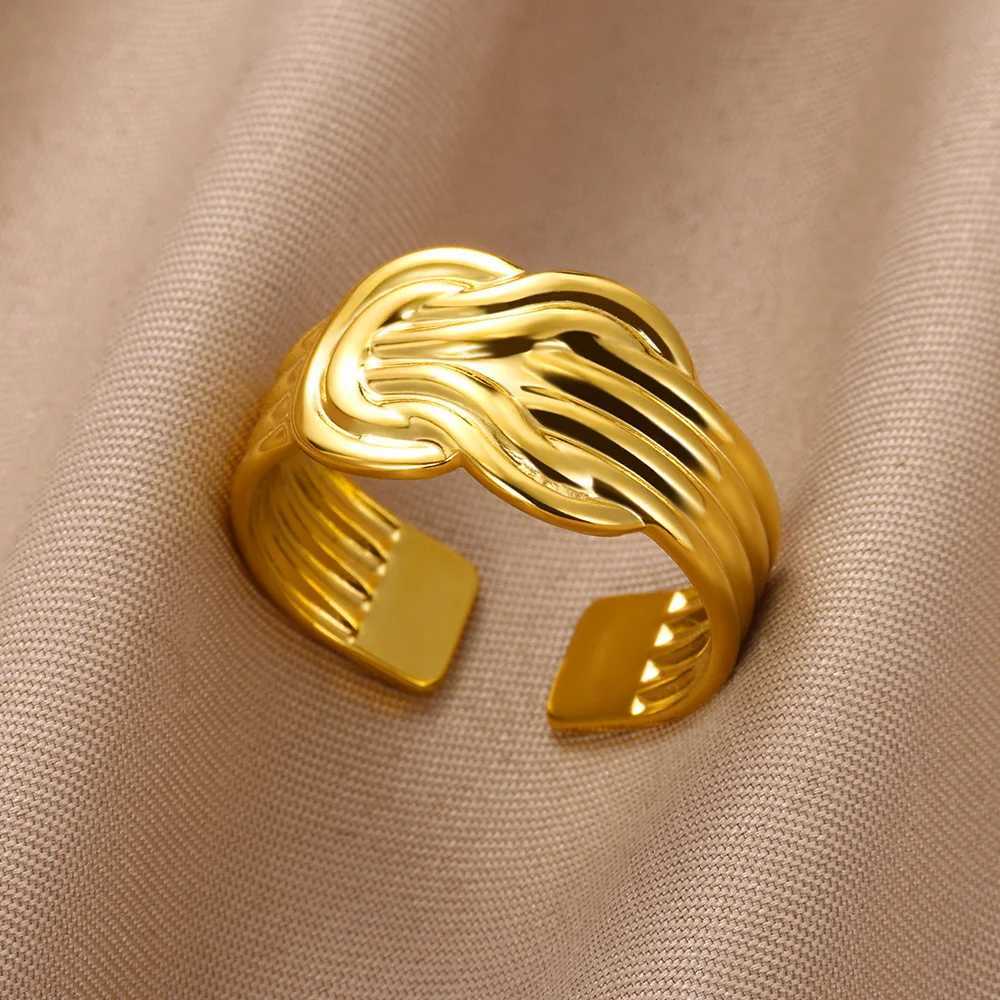 Womens stainless steel ring gold adjustable opening ring couple vacation beach waterproof jewelry gift W240802