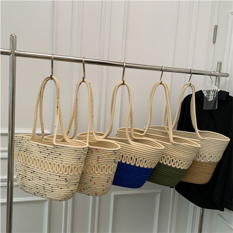 Shoulder Bag Skeleton Cotton Thread Woven Bag New Summer Large Capacity French Straw Bag Seaside Vacation Beach Bag Female