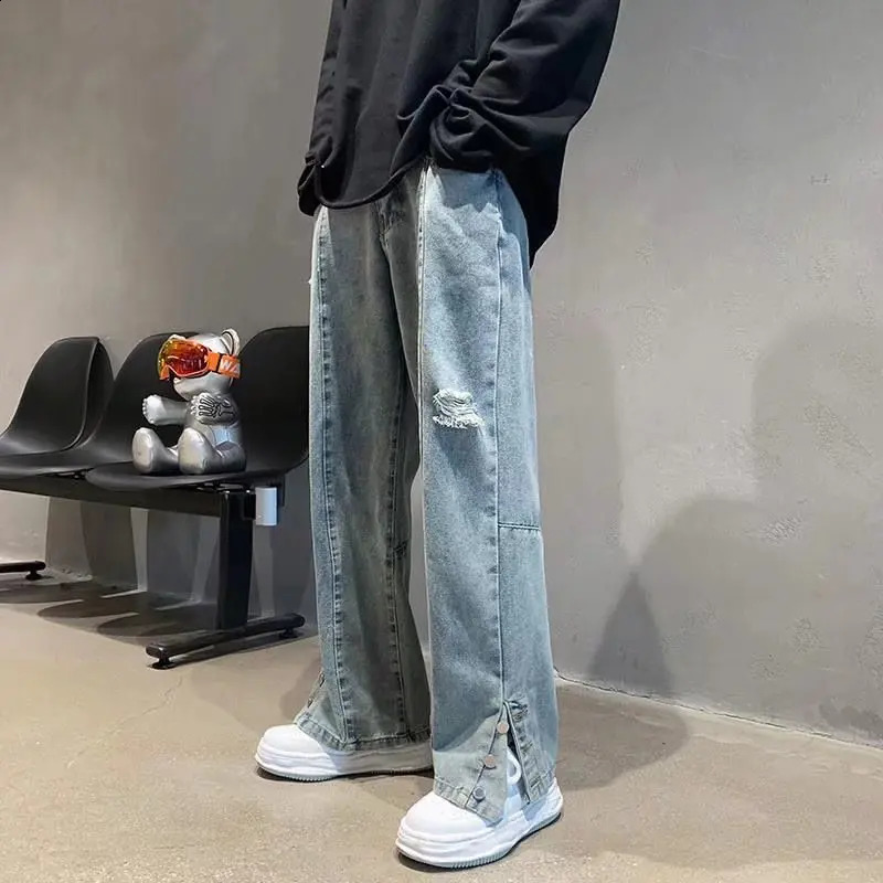 Mens letter embroidered hip-hop loose jeans casual hole street wear straight denim mens Y2K bagged jeans 240829