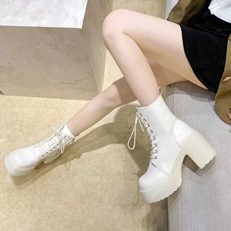 Autumn and Winter Womens Ankle Boots Waterproof Platform Lace Thick High Heels Short Boots Fashion 9cm High Heels Leather Botas CL240906