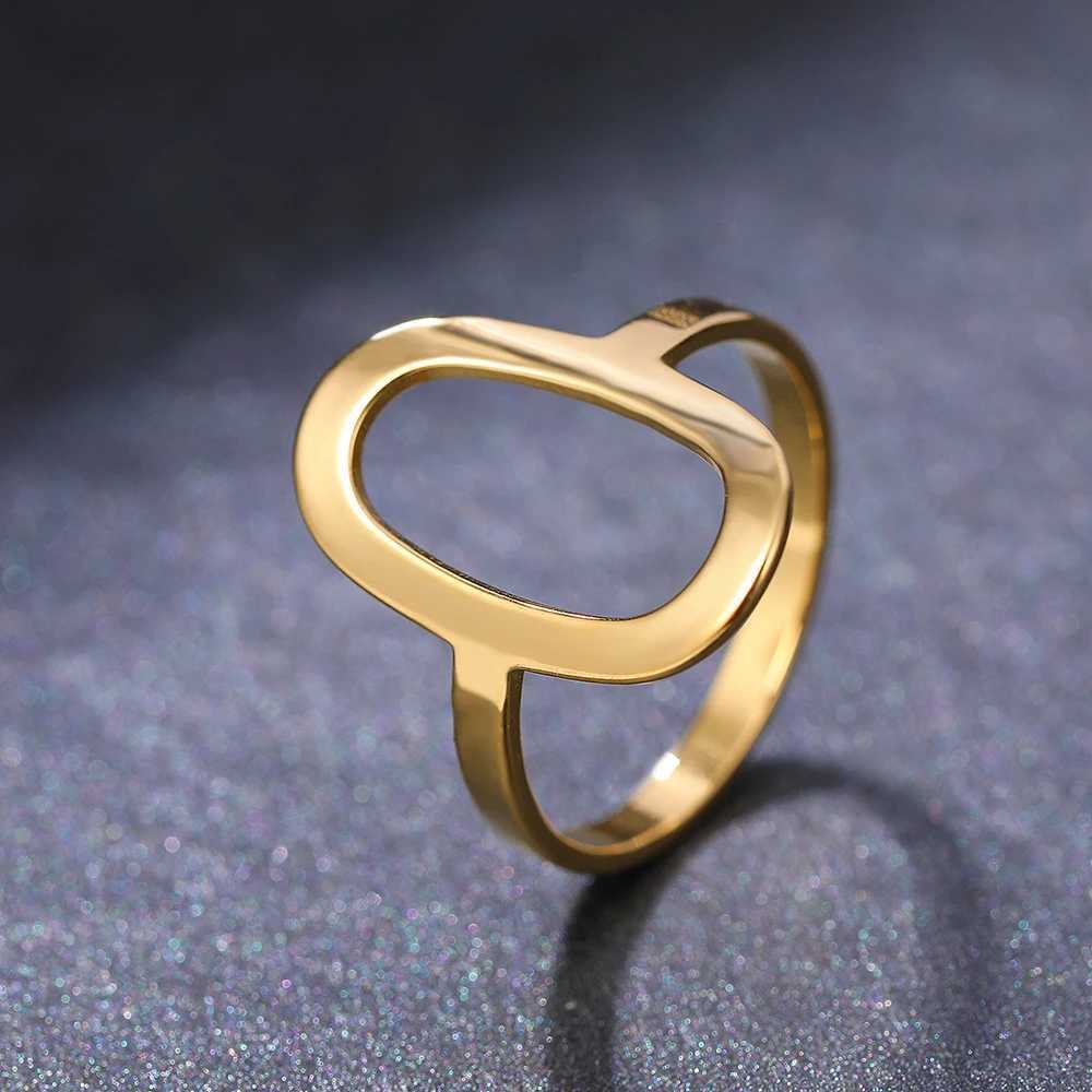 Stainless steel ring classic minimalism hollow oval fashion ring womens jewelry wedding party gifts sexy wholesale for girls W240802