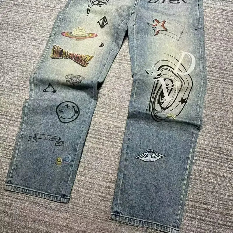 Mens blue denim jeans with letter printing Italian street style denim pants high-quality mens ultra-thin suitable for denim shorts size 38 240829