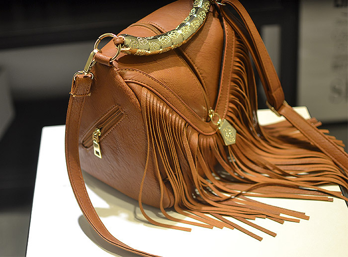 Celela 2023 Retro Fashion PU Leather Bucket Bag Large Tassel Bag Ladies Handbag Shoulder Messenger Bag Female Bag Oval Bag