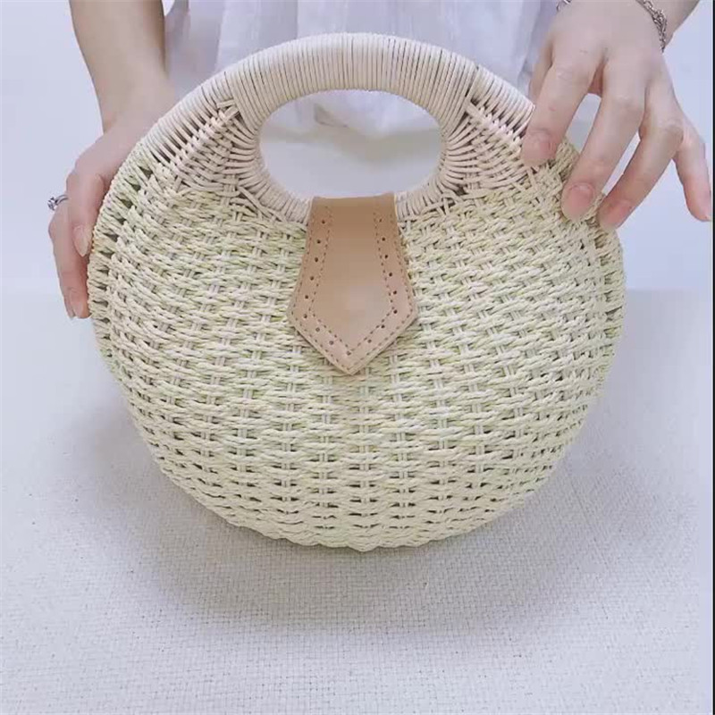 Women's Natural Rattan Handwoven Round Shell Handbag Top-handle Bag Summer Fashion Bohemia Female Casual Tote Clutch Beach Bag