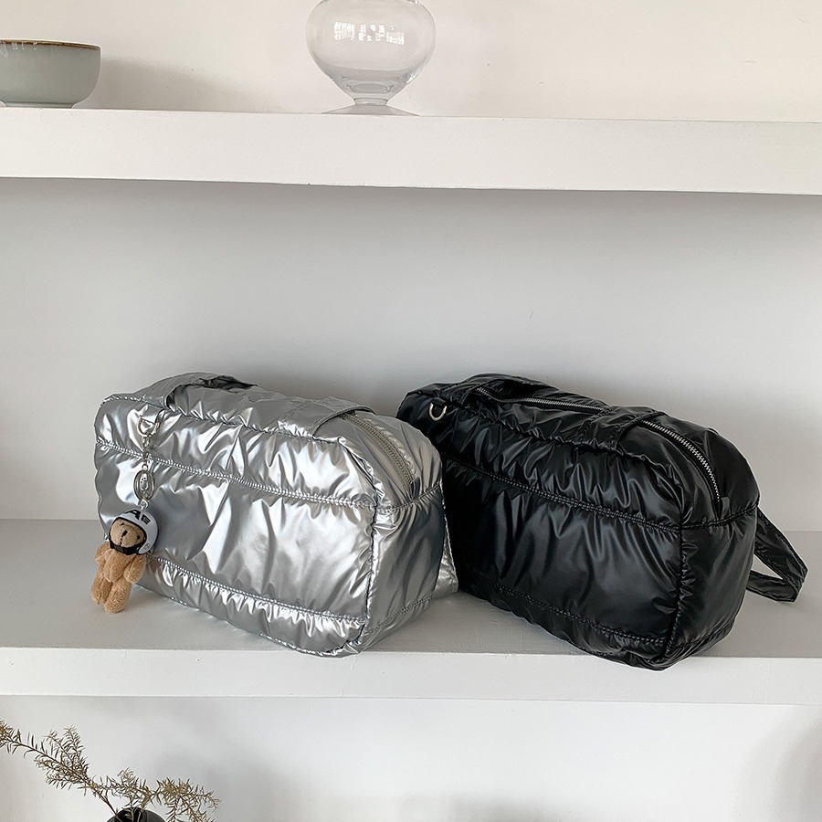 LEFTSIDE Silver Thread Shoulder Bags for Women 2023 Winter Korean Female Underarm Bag Lady Solid Color Big Handbags and Purses
