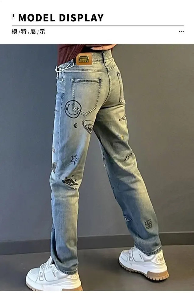 Mens blue denim jeans with letter printing Italian street style denim pants high-quality mens ultra-thin suitable for denim shorts size 38 240829